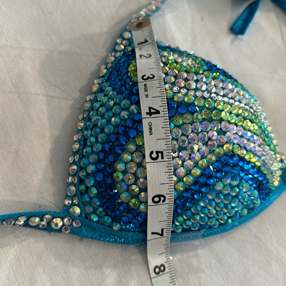 Turquoise hologram competition, figure posing suit, handmade, premade size 36B - Picture 3 of 14